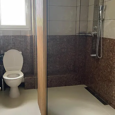 아파트 Maison Type 1ere Etage